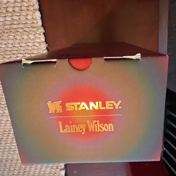 Stanley Lainey Wilson Tumbler (Box only) - Picture 2 of 2